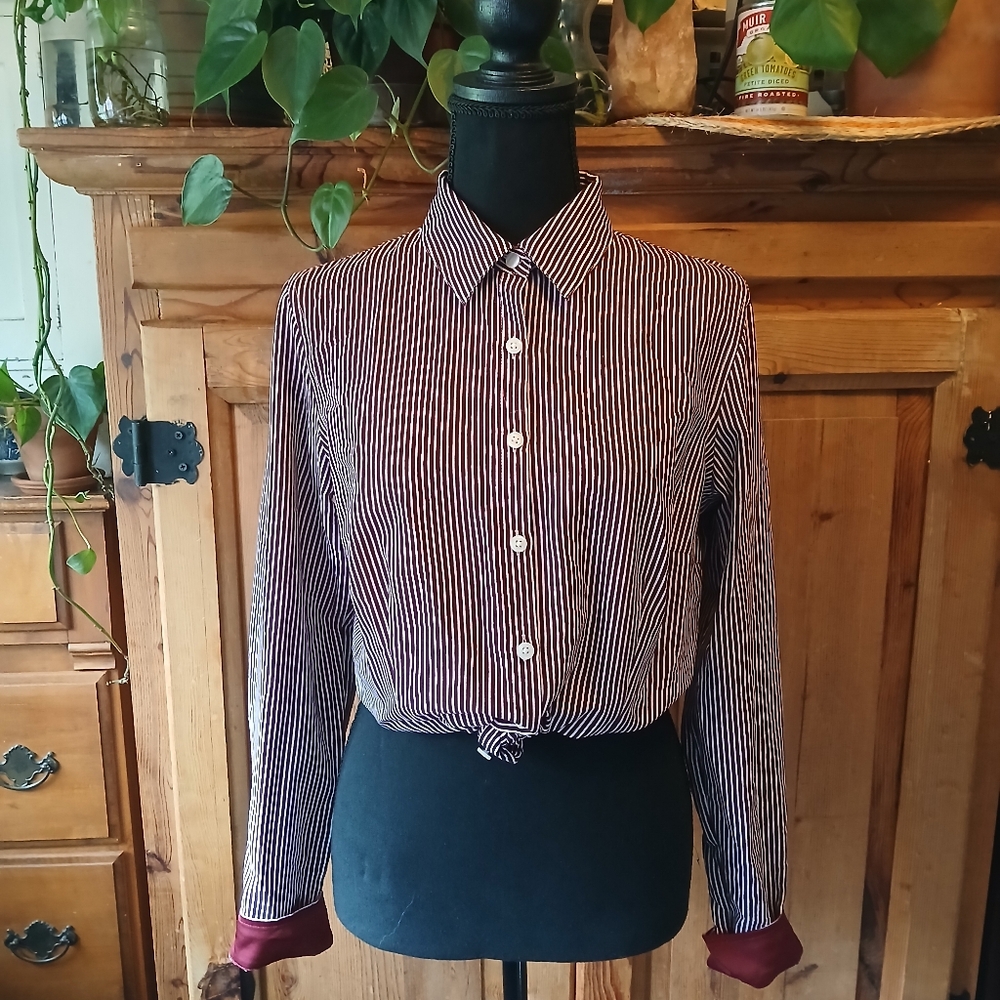French Chic Blouse Micro Striped Maroon and White Preppy Size M
